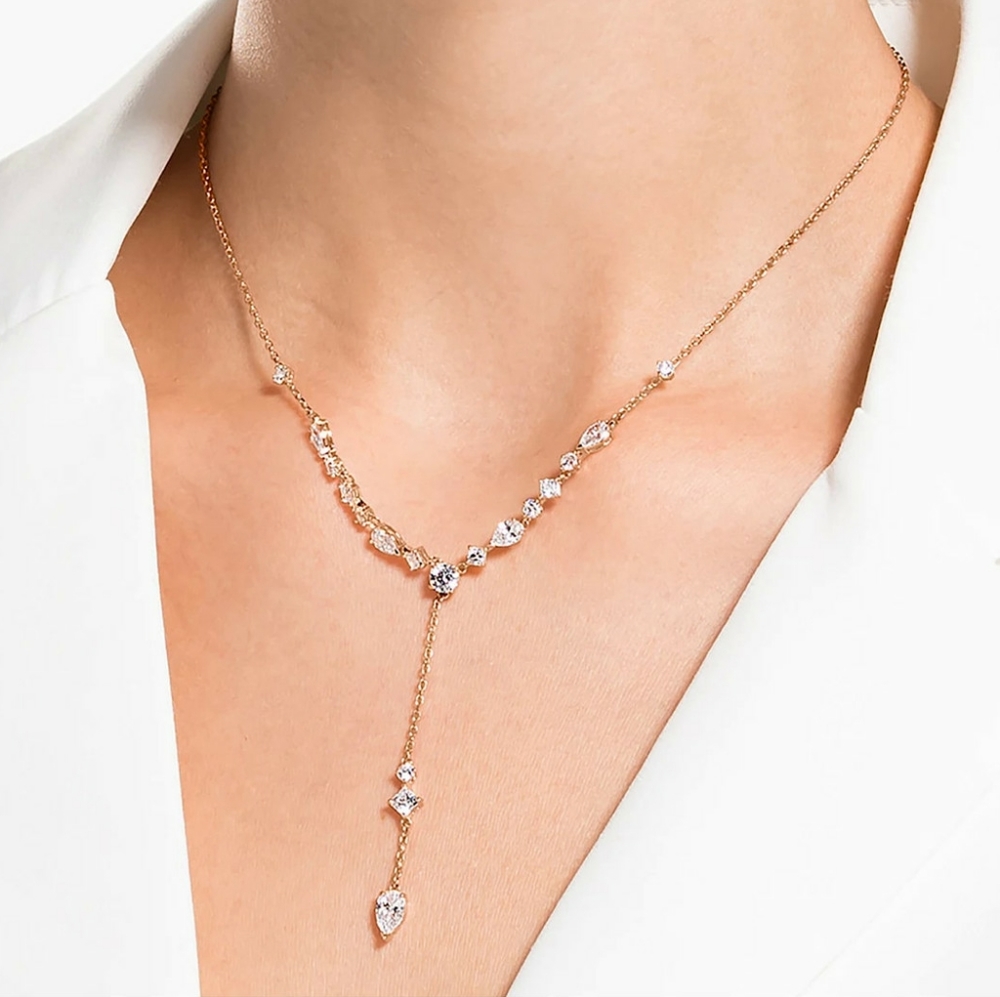 NWT Swarovski attract Y necklace rosegold